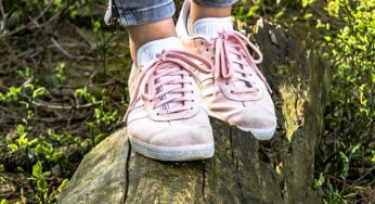 Le scarpe per il terzo trimestre di gravidanza