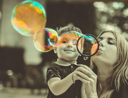 Come cercare una babysitter